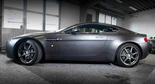 Showcasing astonmartin from James Bond film